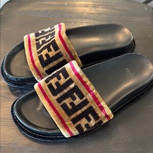 Fendi Black Slide Sandals Multicolor Strap